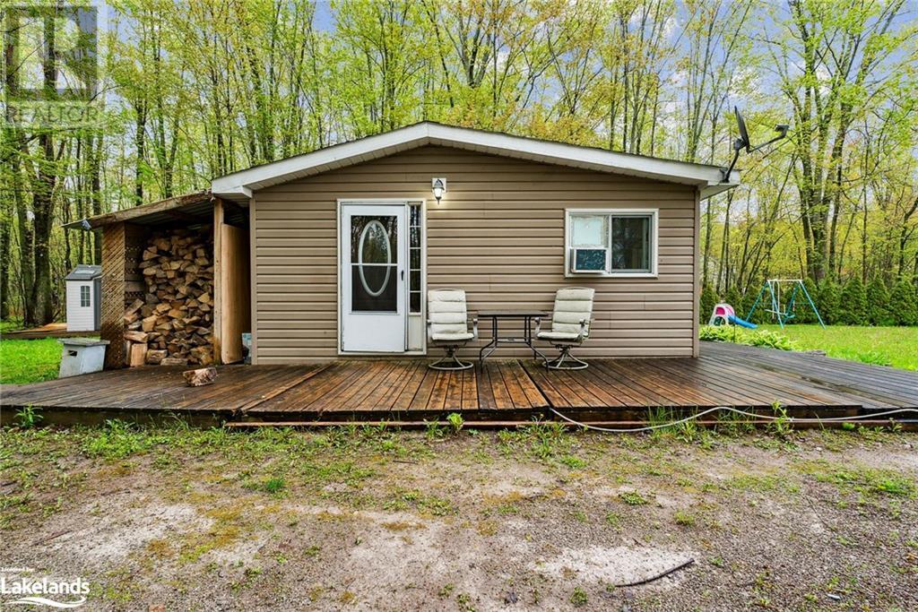 4598 Anderson Avenue, Ramara, Ontario  L3V 0S1 - Photo 9 - 40587516