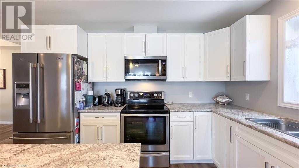 86 Huron Heights Drive N, Ashfield-Colborne-Wawanosh, Ontario  N7A 0C1 - Photo 18 - 40590508