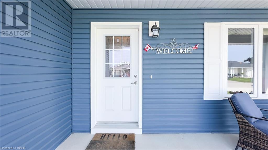 86 Huron Heights Drive N, Ashfield-Colborne-Wawanosh, Ontario  N7A 0C1 - Photo 4 - 40590508