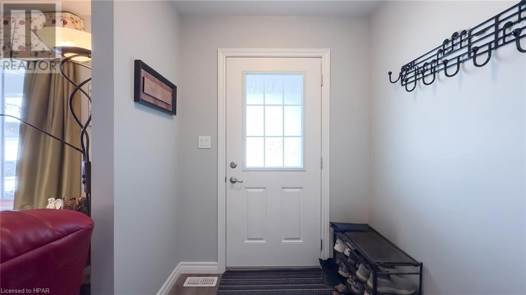 86 Huron Heights Drive N, Ashfield-Colborne-Wawanosh, Ontario  N7A 0C1 - Photo 6 - 40590508