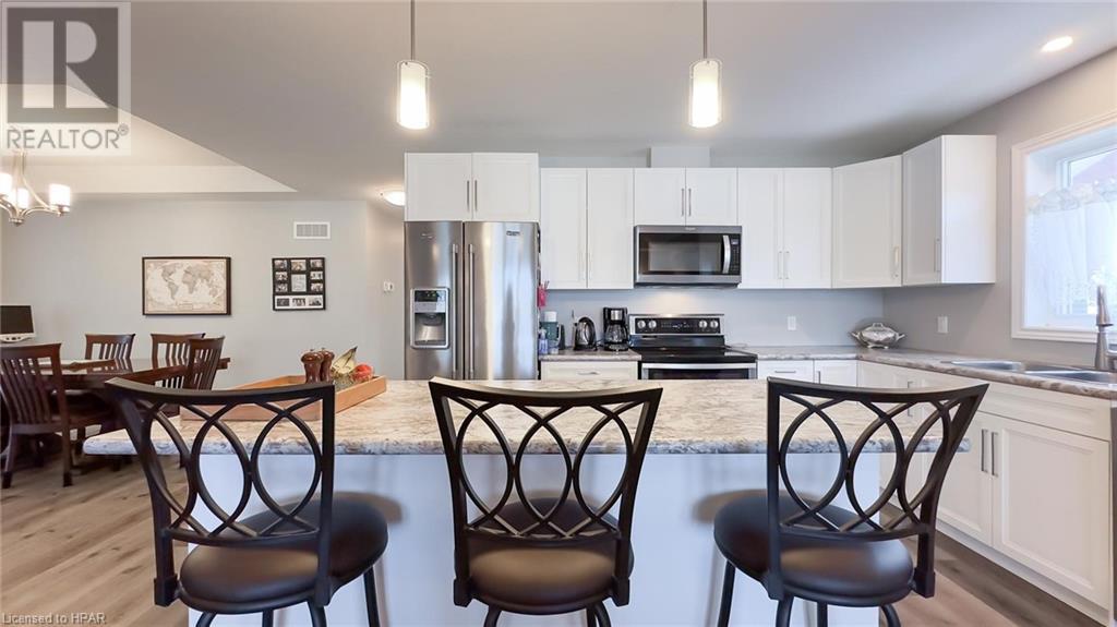 86 Huron Heights Drive N, Ashfield-Colborne-Wawanosh, Ontario  N7A 0C1 - Photo 13 - 40590508