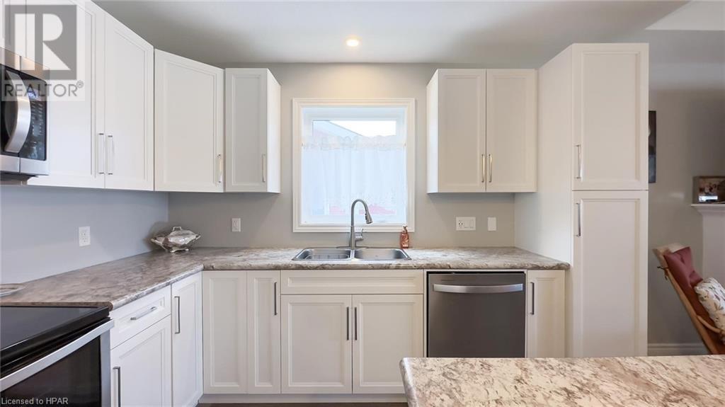 86 Huron Heights Drive N, Ashfield-Colborne-Wawanosh, Ontario  N7A 0C1 - Photo 17 - 40590508