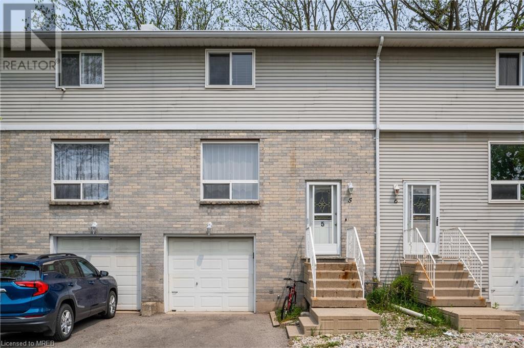 648 DOON VILLAGE Road Unit# 5, kitchener, Ontario