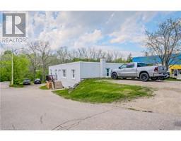 611 LANCASTER Street W