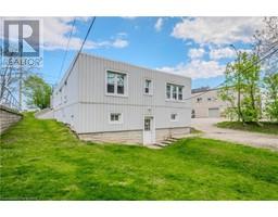 611 LANCASTER Street W