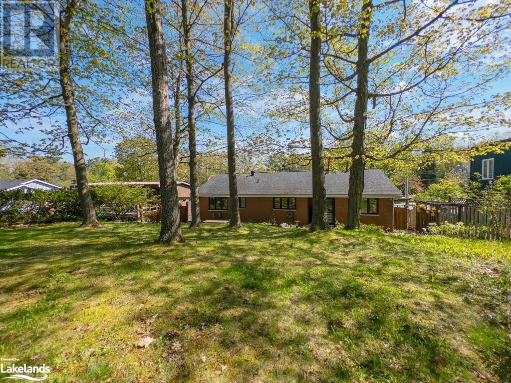 8 Waubeek Street, Parry Sound, Ontario  P2A 2Y6 - Photo 29 - 40589007