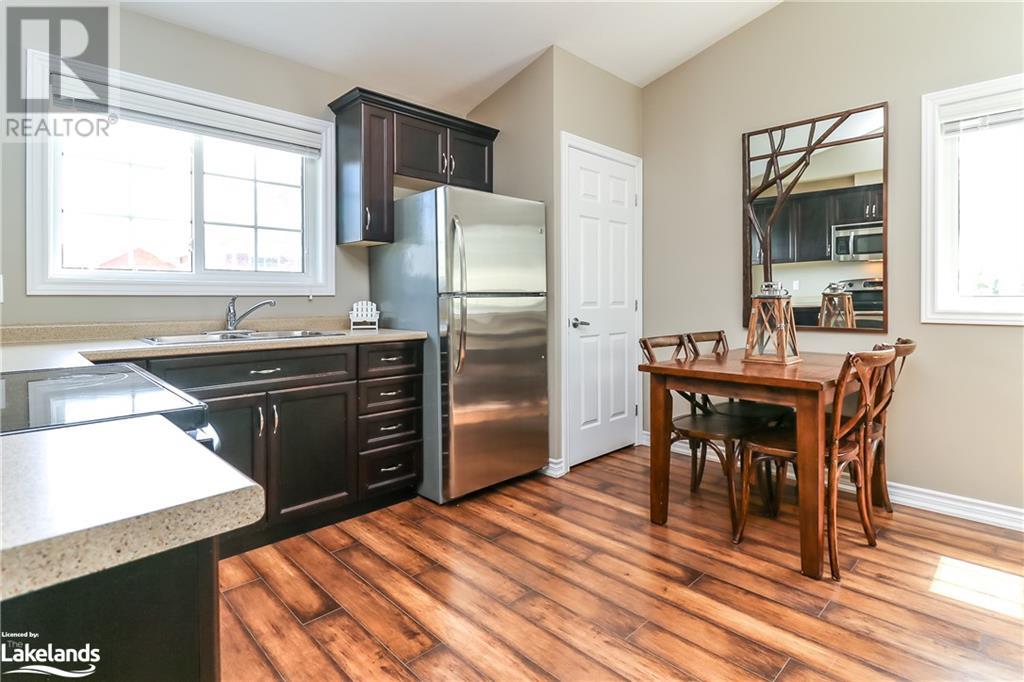 12 Temagami Trail, Wasaga Beach, Ontario  L9Z 1X7 - Photo 3 - 40568184