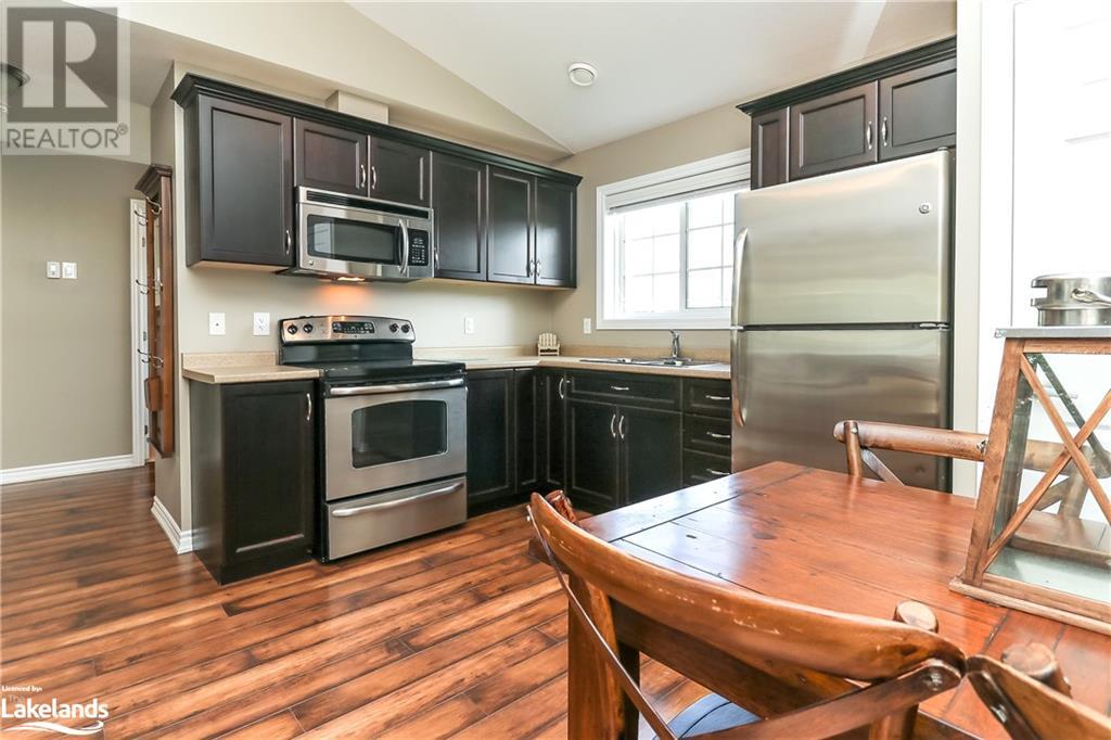 12 Temagami Trail, Wasaga Beach, Ontario  L9Z 1X7 - Photo 4 - 40568184