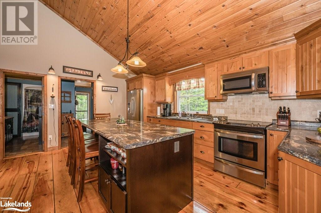195 Lynx Drive, Kearney, Ontario  P0A 1M0 - Photo 3 - 40589280