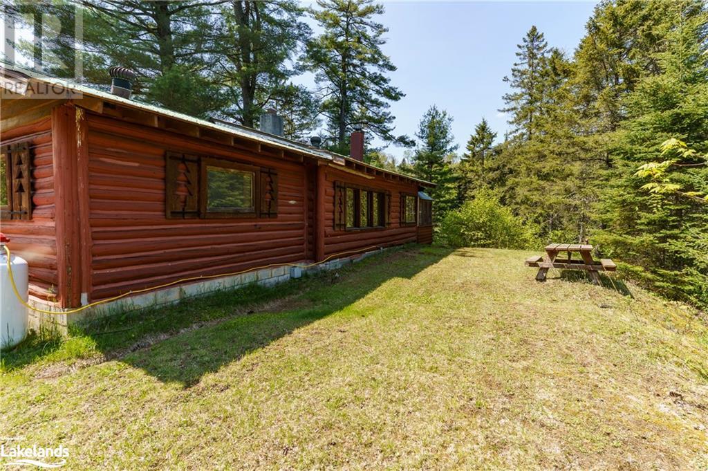1205 Williamsport Road, Huntsville, Ontario  P1H 1N7 - Photo 4 - 40589049