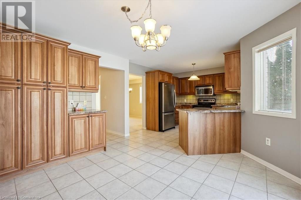 22 Farmstead Crescent, Barrie, Ontario  L4N 8S2 - Photo 7 - 40590286