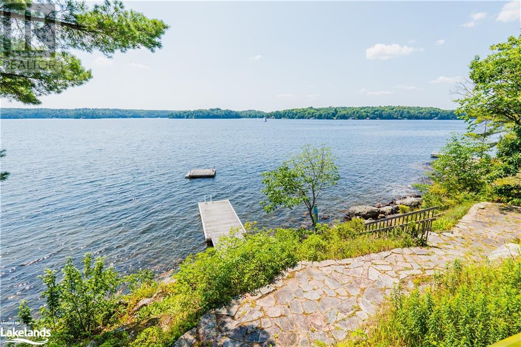 2 Farquhar Street, Rosseau, Ontario  P0C 1J0 - Photo 28 - 40589962