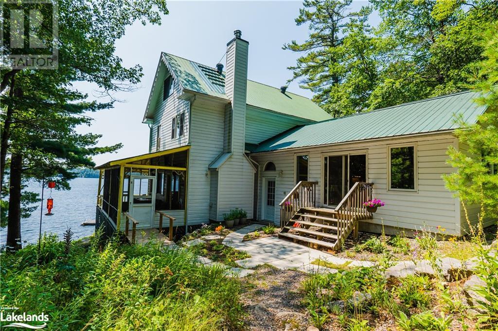 2 Farquhar Street, Rosseau, Ontario  P0C 1J0 - Photo 3 - 40589962