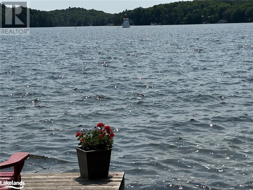 2 Farquhar Street, Rosseau, Ontario  P0C 1J0 - Photo 4 - 40589962