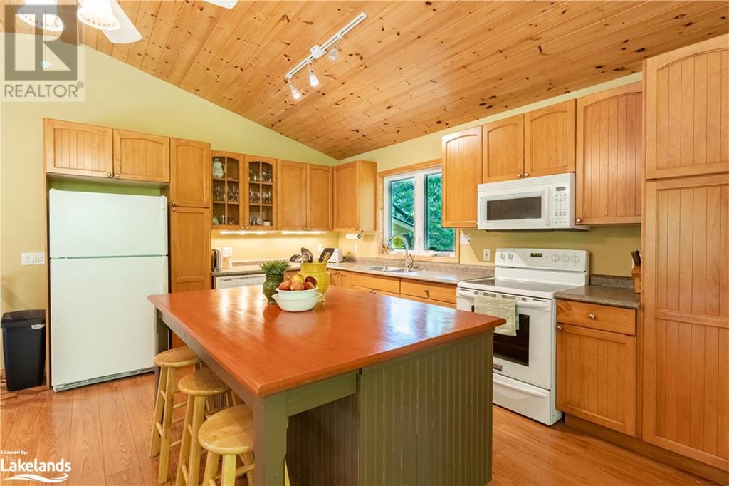 2 Farquhar Street, Rosseau, Ontario  P0C 1J0 - Photo 7 - 40589962