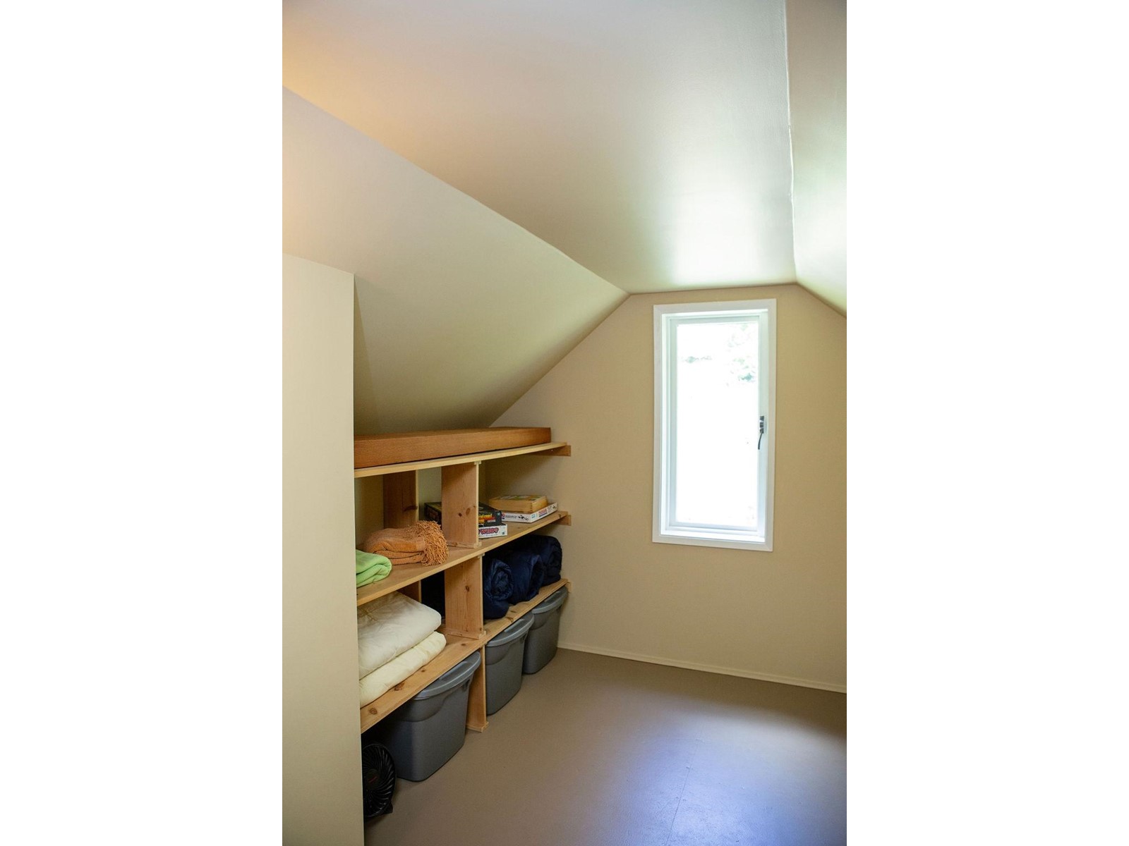 595 Valhalla Road, Nelson, British Columbia  V1L 6M6 - Photo 95 - 2477032