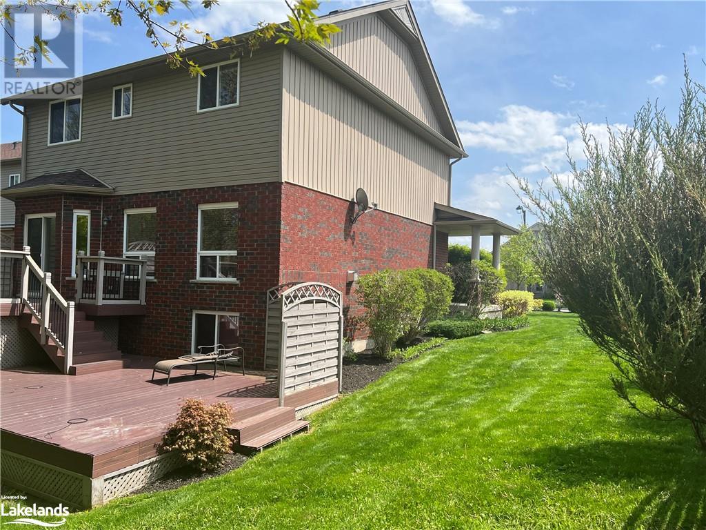 23 Chamberlain Crescent, Collingwood, Ontario  L9Y 0E3 - Photo 3 - 40588798