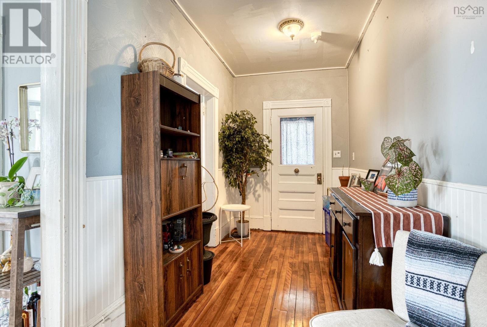 96 Lyman Street, Truro, Nova Scotia  B2N 4S2 - Photo 3 - 202409598