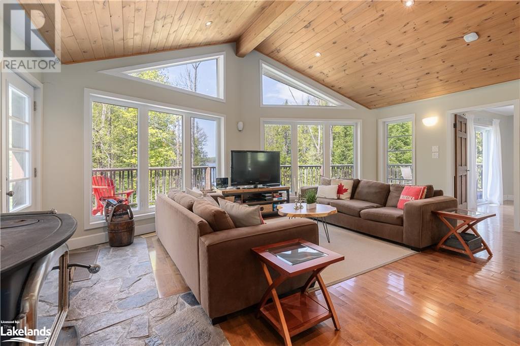 104 Point View Lane, Huntsville, Ontario  P1H 2J6 - Photo 7 - 40581883