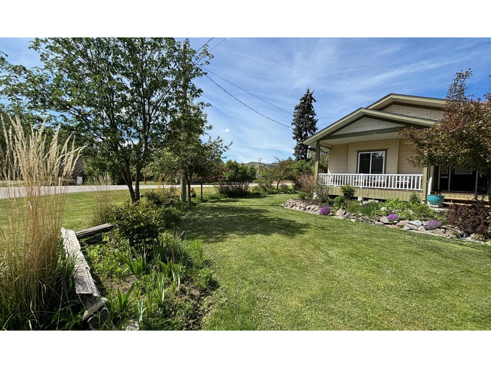 543 Hartland Avenue, Midway, British Columbia  V0H 1M0 - Photo 35 - 2477047