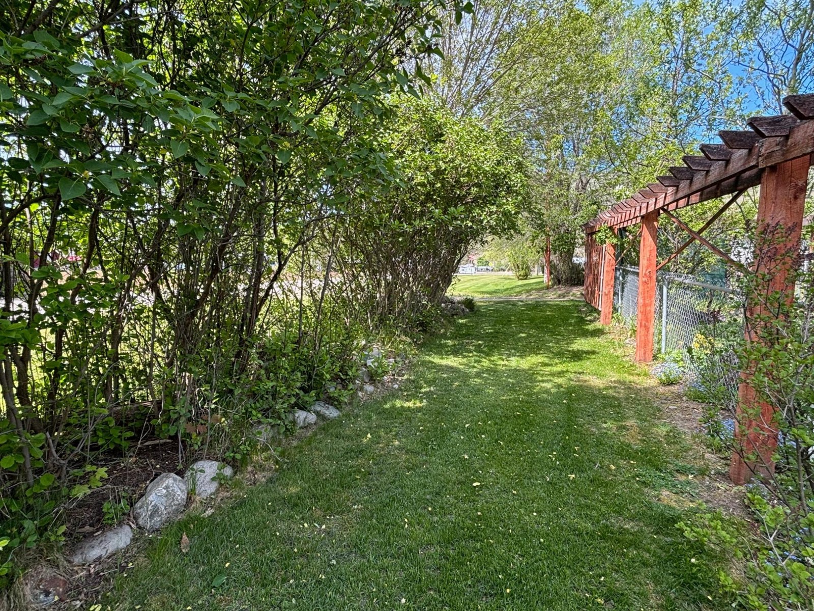 543 Hartland Avenue, Midway, British Columbia  V0H 1M0 - Photo 38 - 2477047