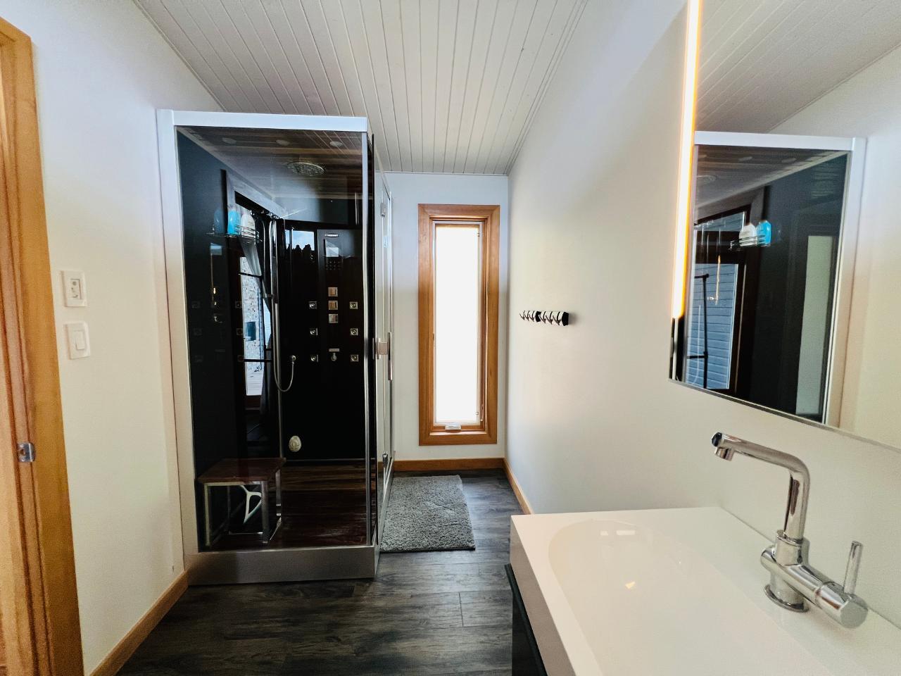 8257 Grainger Road, Canal Flats, British Columbia  V0B 1B0 - Photo 34 - 2477040