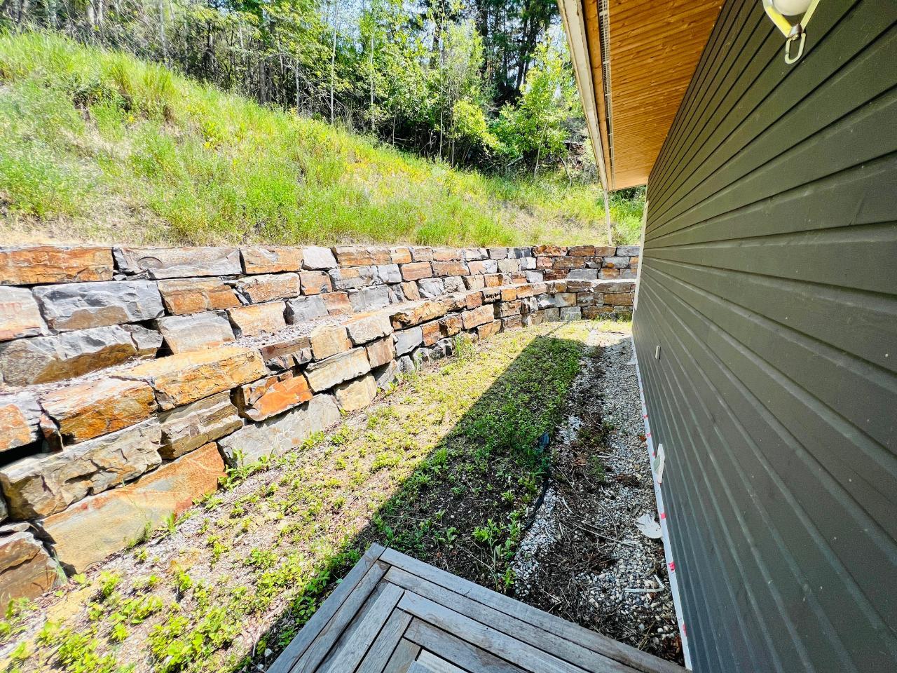 8257 Grainger Road, Canal Flats, British Columbia  V0B 1B0 - Photo 49 - 2477040