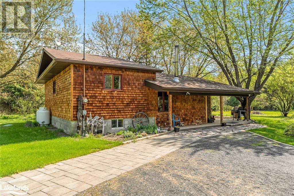 1003 Lynch's Lane, Minden, Ontario  K0M 2L1 - Photo 2 - 40590454