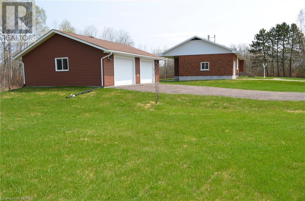 492 Mccarthy Street, Trout Creek, Ontario  P0H 2L0 - Photo 6 - 40590322