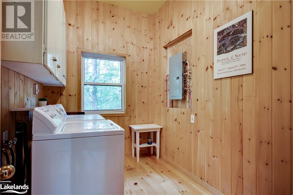 2 Farquhar Street, Rosseau, Ontario  P0C 1J0 - Photo 9 - 40589962