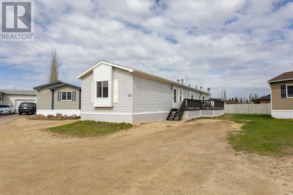 22, 15 Mackenzie Ranch Way,, lacombe, Alberta