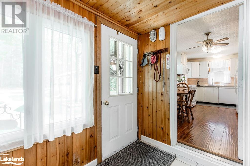 72 Stroud Crescent, Wasaga Beach, Ontario  L9Z 2T5 - Photo 11 - 40590099