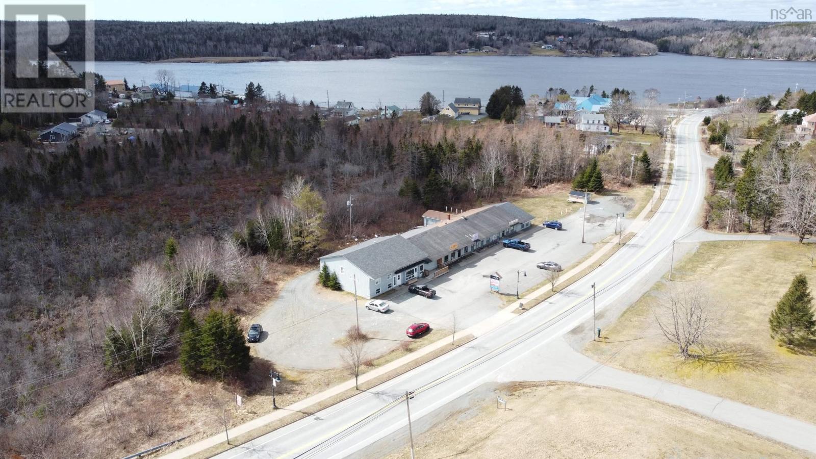 22808 Highway 7, Sheet Harbour, Nova Scotia  B0J 3B0 - Photo 2 - 202410123