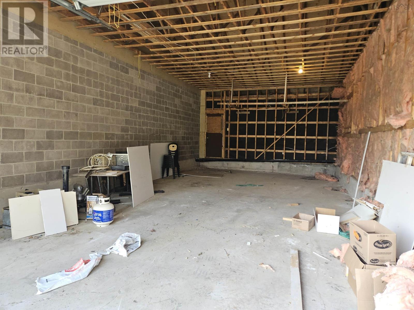 22808 Highway 7, Sheet Harbour, Nova Scotia  B0J 3B0 - Photo 9 - 202410123