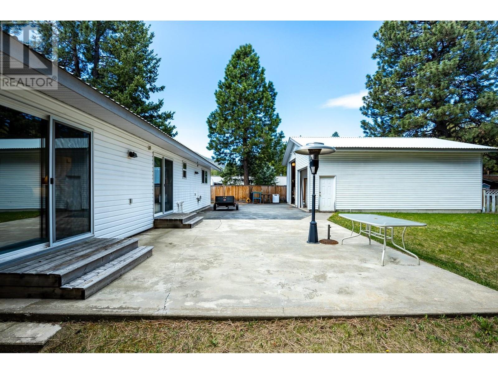 146 1st Street, Tulameen, British Columbia  V0X 1W0 - Photo 20 - 10314425