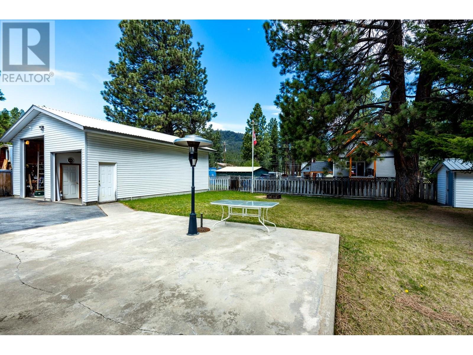146 1st Street, Tulameen, British Columbia  V0X 1W0 - Photo 8 - 10314425