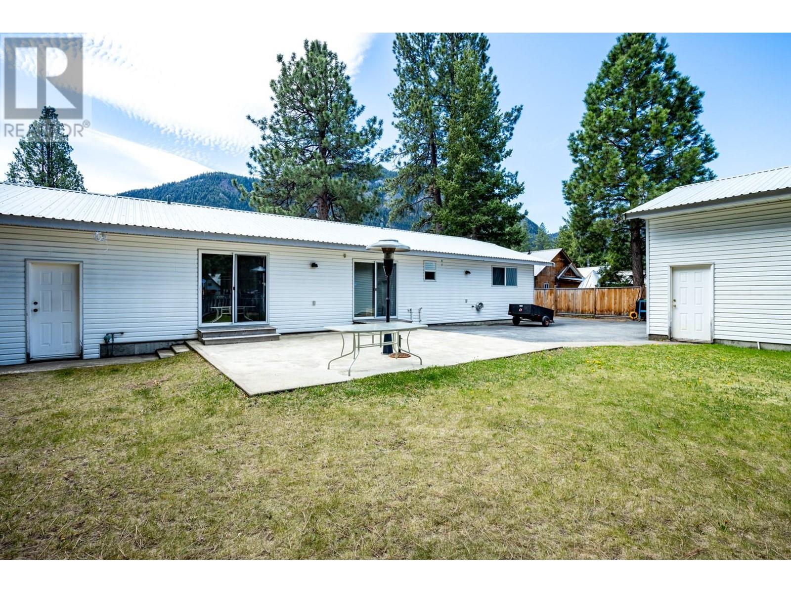 146 1st Street, Tulameen, British Columbia  V0X 1W0 - Photo 19 - 10314425