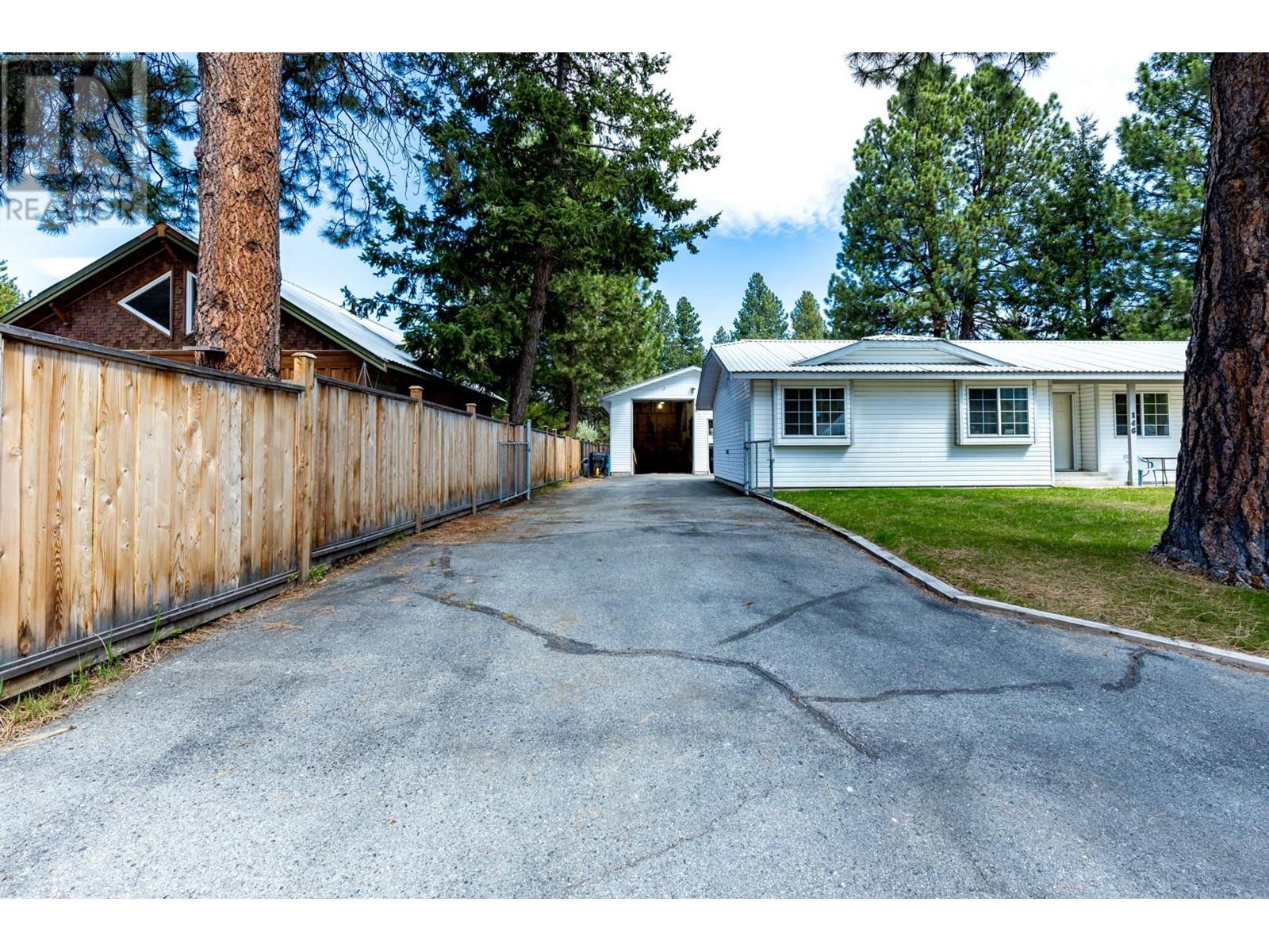 146 1st Street, Tulameen, British Columbia  V0X 1W0 - Photo 3 - 10314425