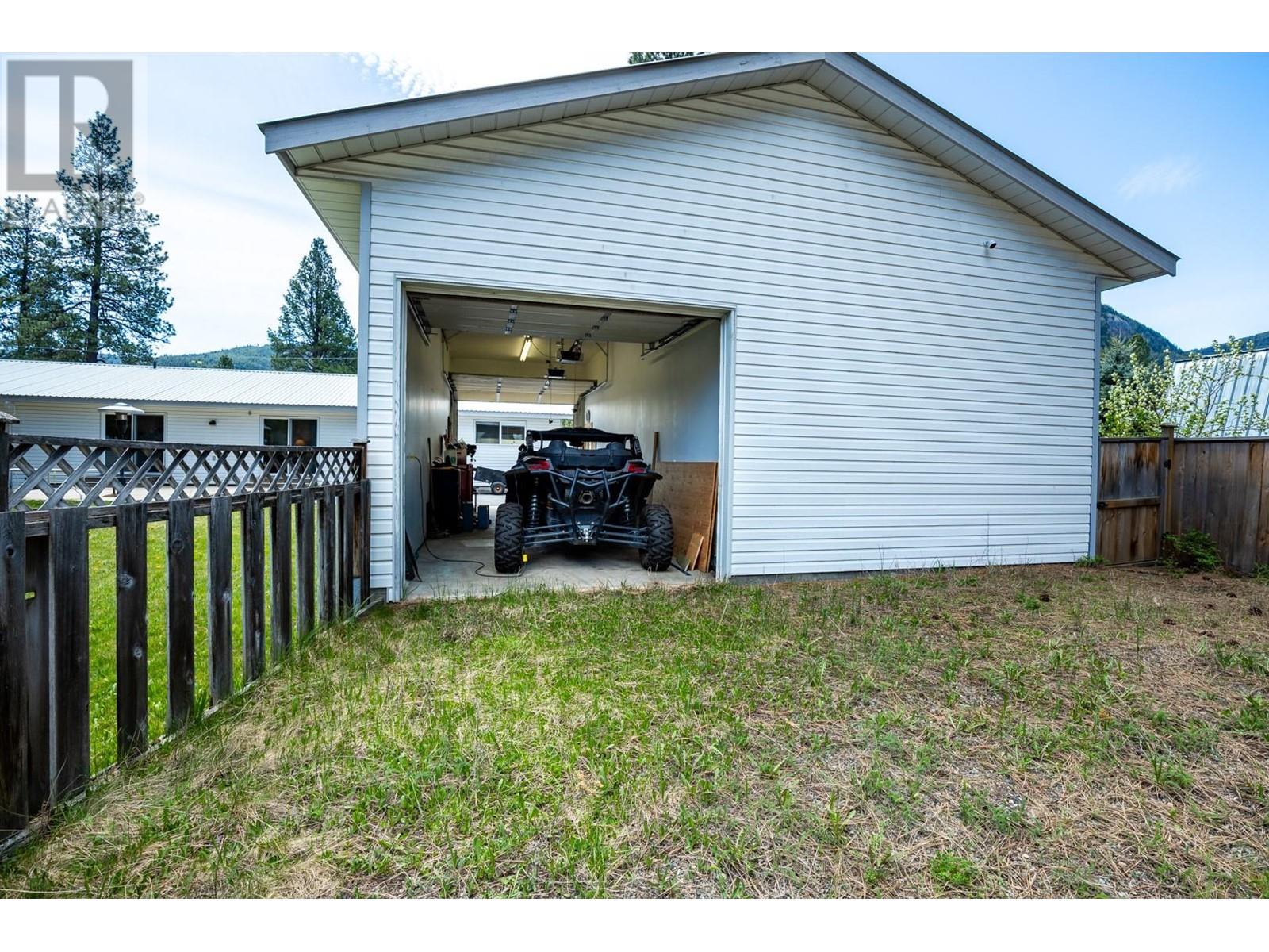 146 1st Street, Tulameen, British Columbia  V0X 1W0 - Photo 15 - 10314425
