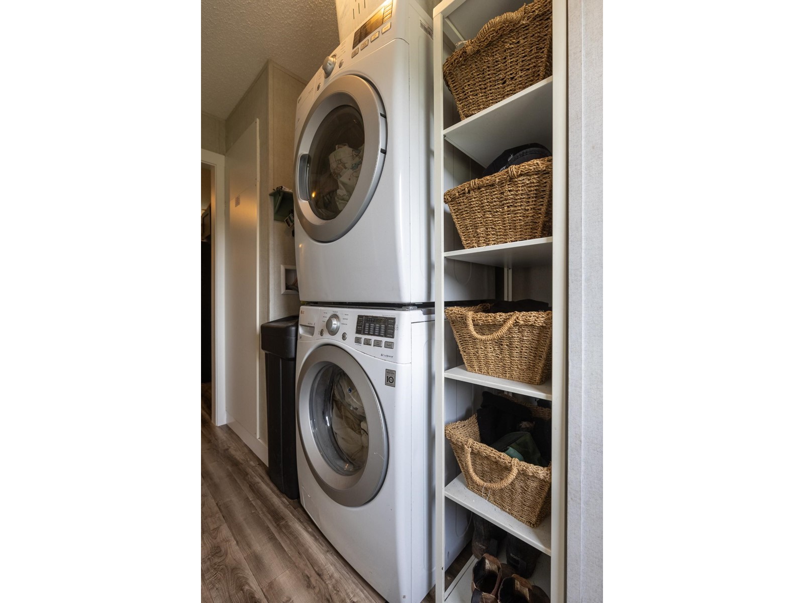 4103 Hill Road, Fernie, British Columbia  V0B 1M4 - Photo 8 - 2477069