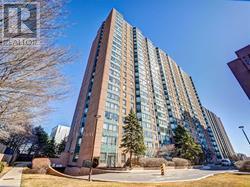 <h3>$2,600<small> Monthly</small></h3><p>1907 - 135 Hillcrest Avenue, Mississauga, Ontario</p>