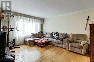 109 Cayuga Avenue, Toronto (Rockcliffe-Smythe), Ontario  M6N 2G4 - Photo 22 - W8351040