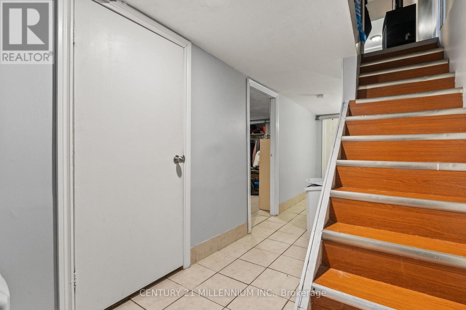 207 Beaver Street, Thorold, Ontario  L2V 1B8 - Photo 11 - X8350820