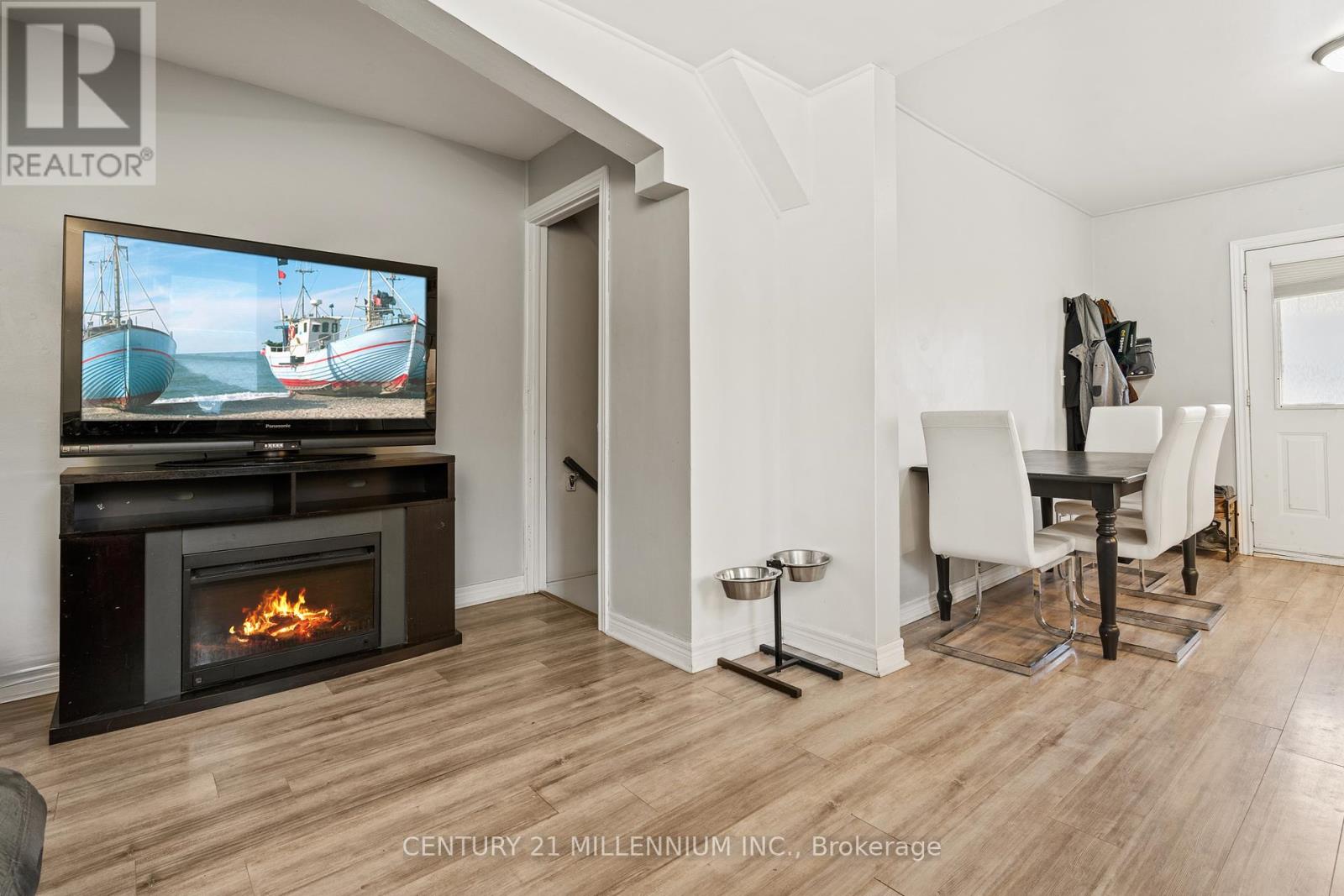 207 Beaver Street, Thorold, Ontario  L2V 1B8 - Photo 5 - X8350820