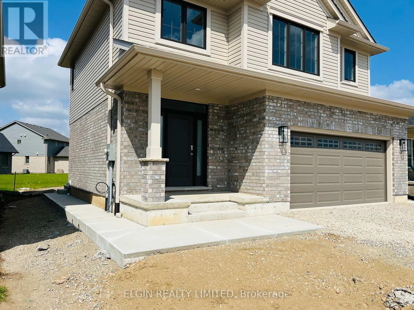 52 Braun Avenue, Tillsonburg, Ontario  N4G 0K5 - Photo 2 - X8349200