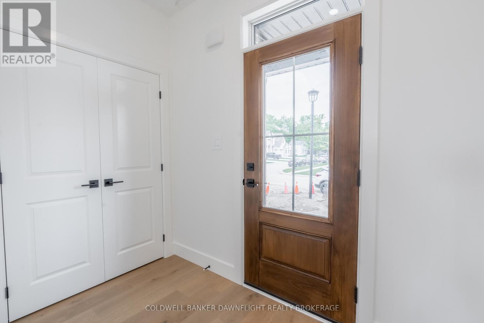 51 147 Scotts Drive, Lucan Biddulph, Ontario N0M 2J0 (26913100) We