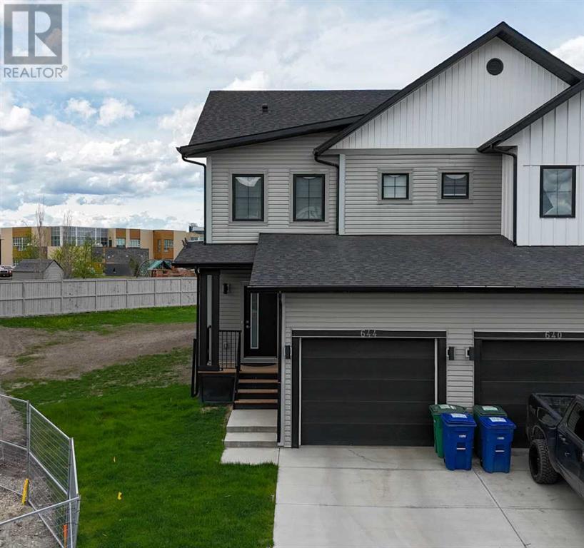 644 Southpoint Heath SW, airdrie, Alberta