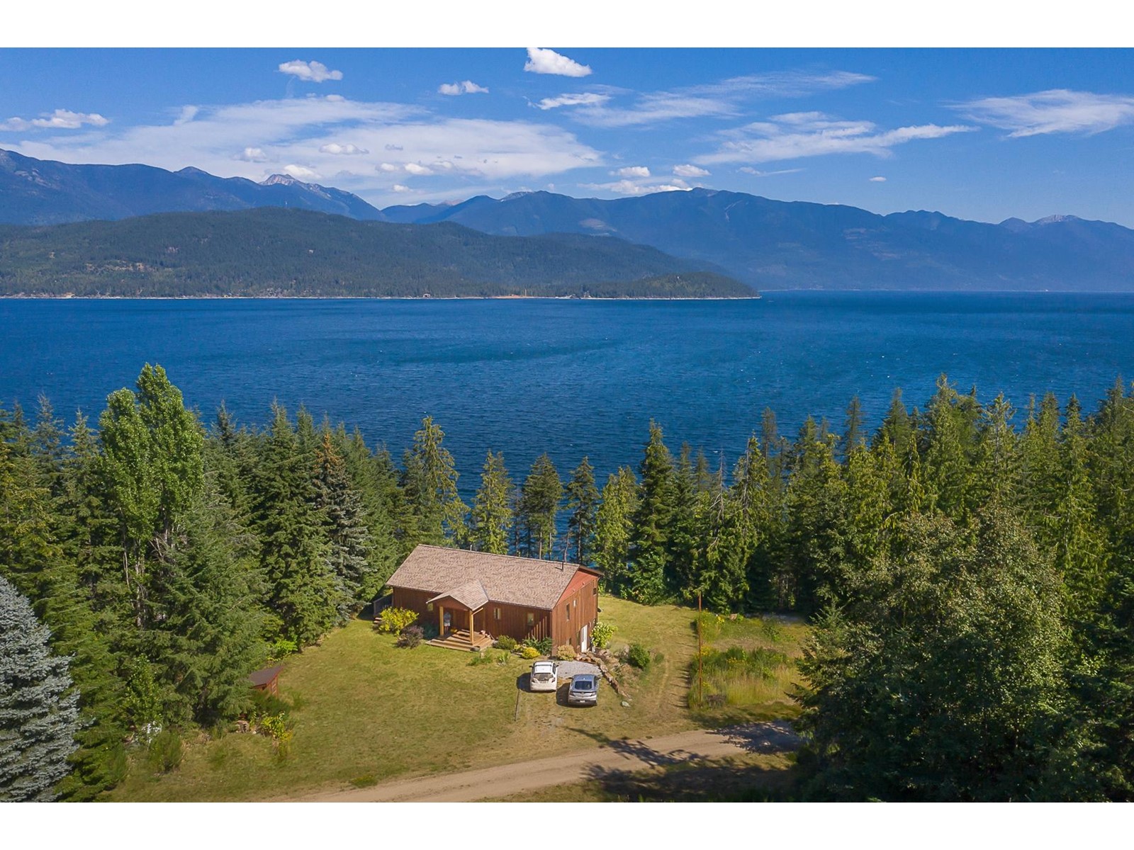 2056 Highway 31, Balfour, British Columbia  V1L 7E8 - Photo 2 - 2477071