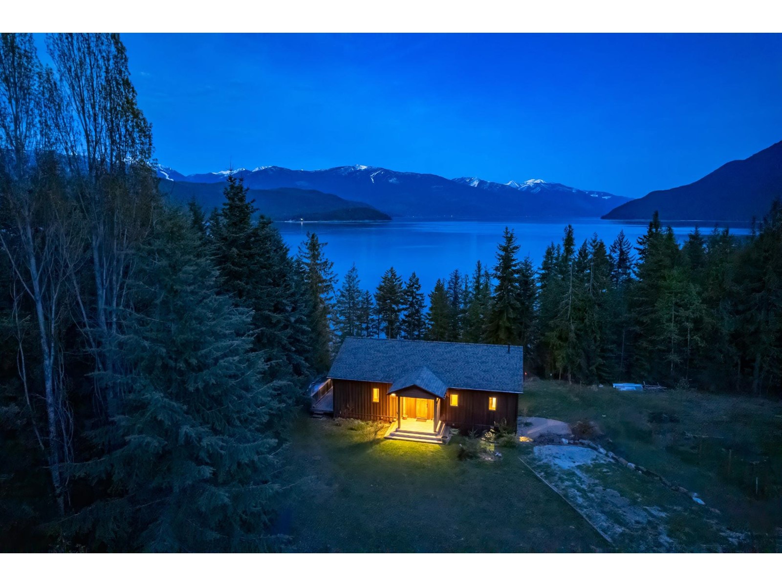 2056 Highway 31, Balfour, British Columbia  V1L 7E8 - Photo 47 - 2477071