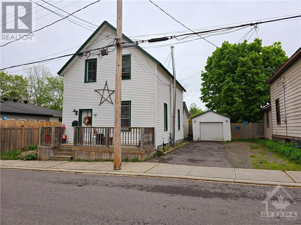12 Herriott Street, Carleton Place, Ontario  K7C 2V6 - Photo 3 - 1392798